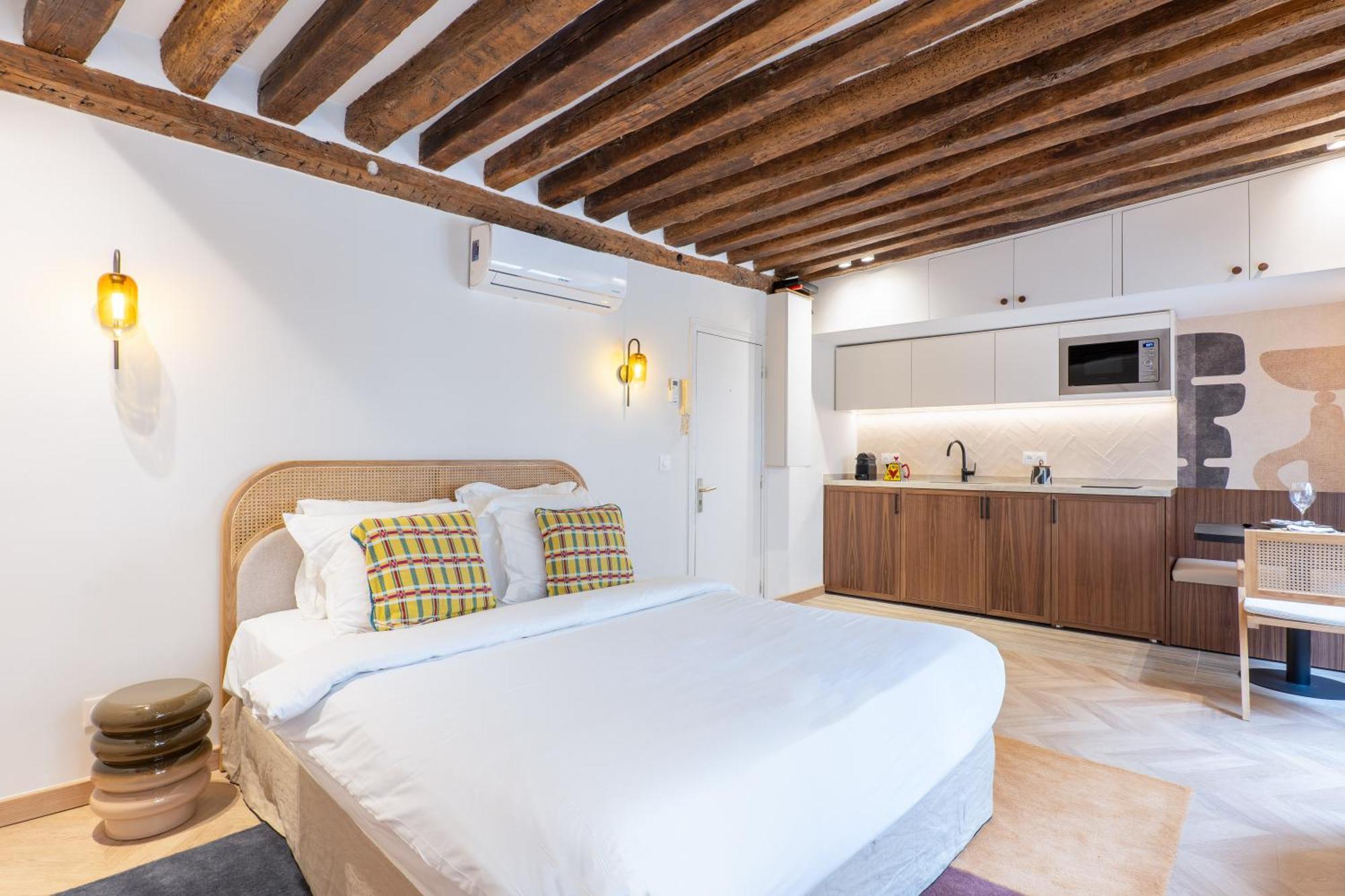 Holidaysinparis - Bourg Tibourg Екстер'єр фото