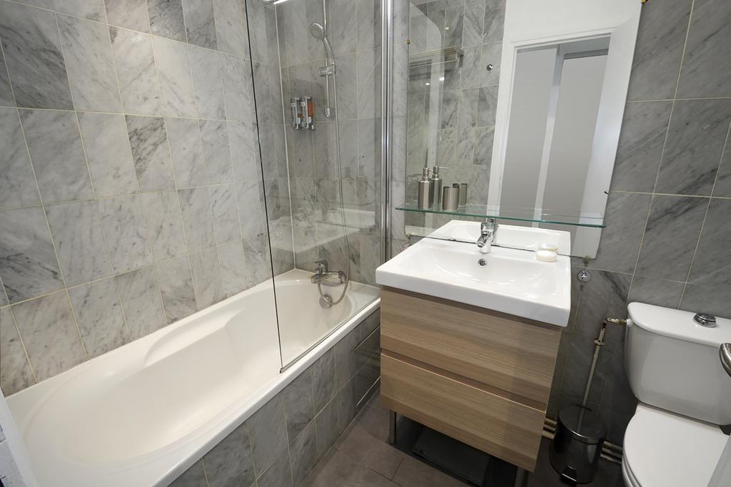 Holidaysinparis - Bourg Tibourg Екстер'єр фото
